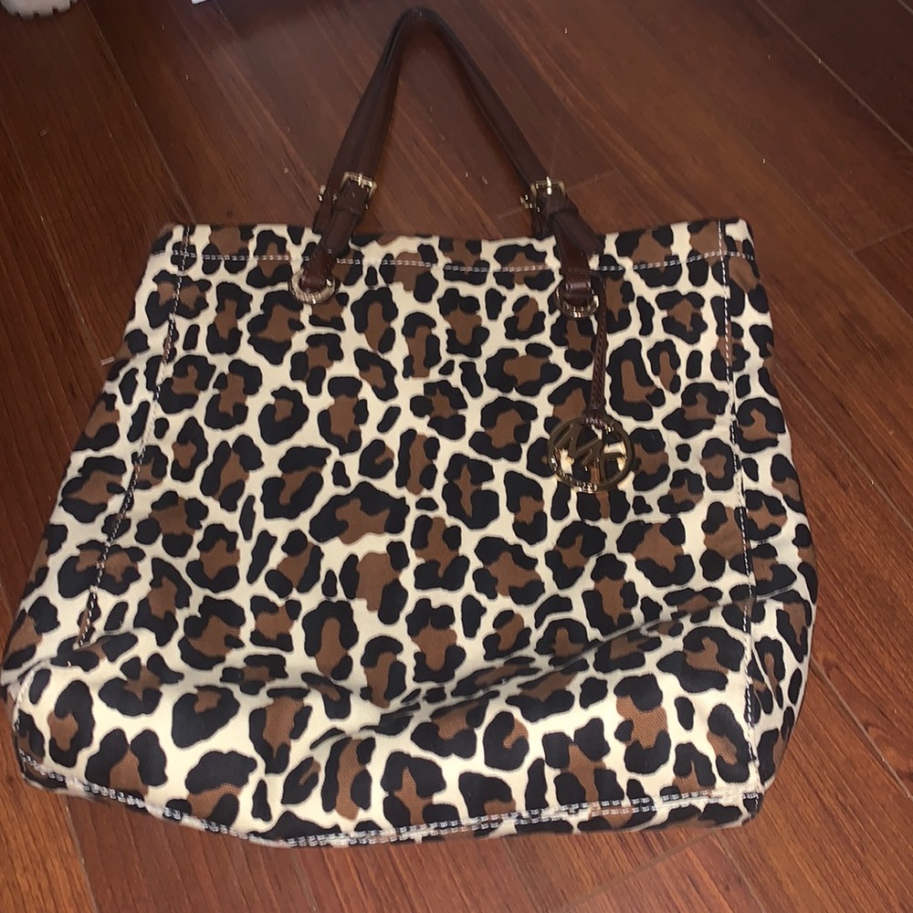 Micheal kors cheetah barely used